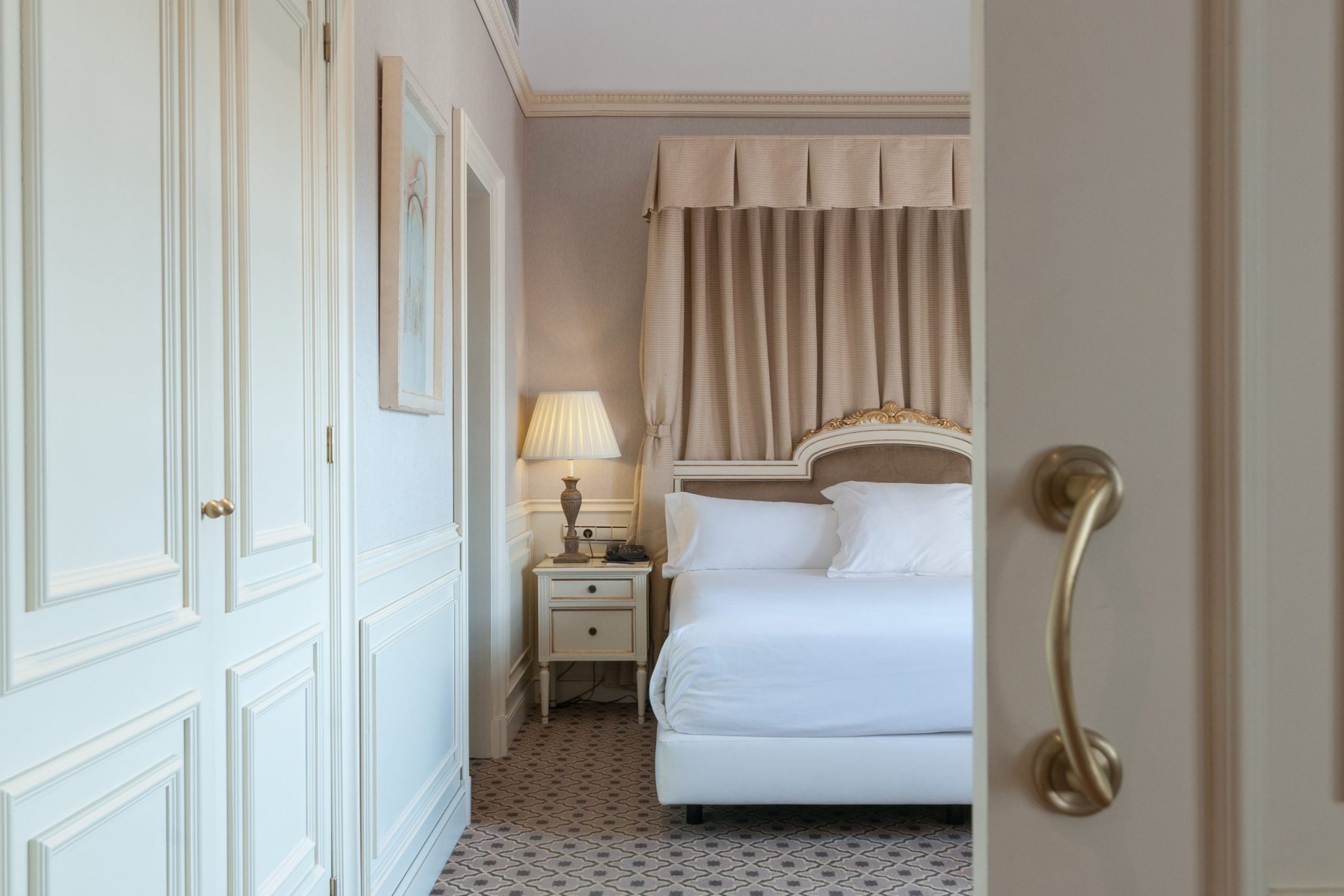 HABITACIÓN-SUITE-1-copia-scaled.jpg